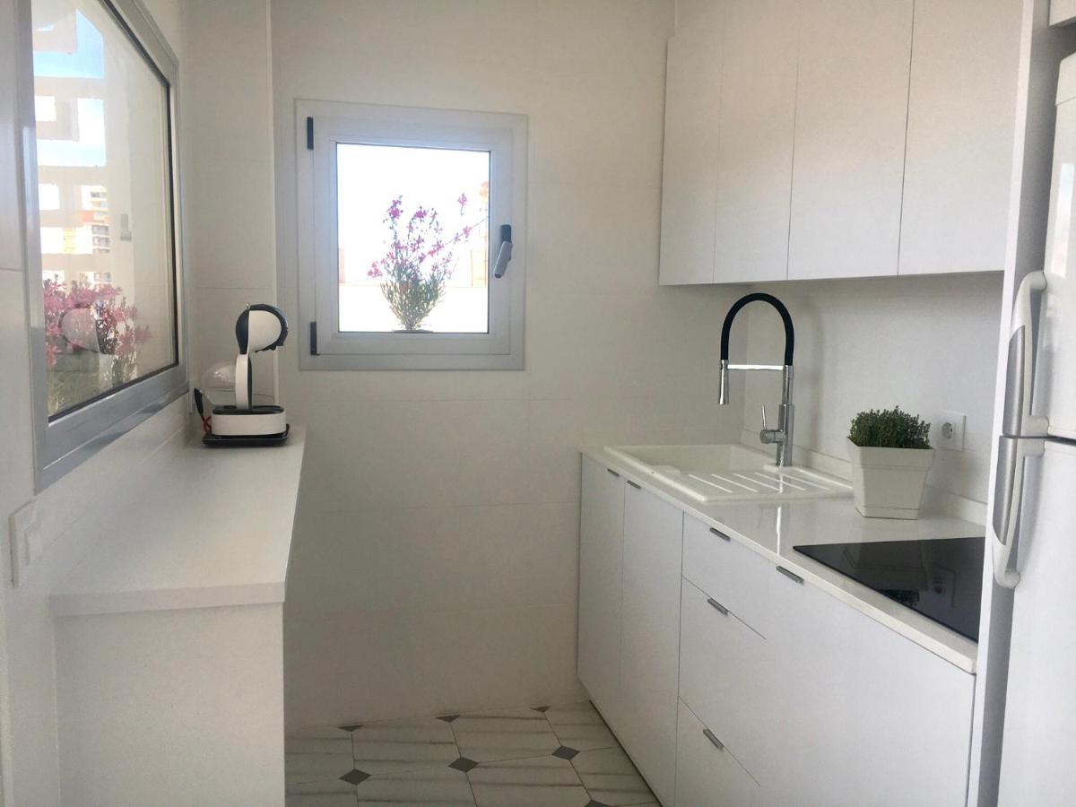 Apartamento primera línea de playa Bellreguard Exterior foto