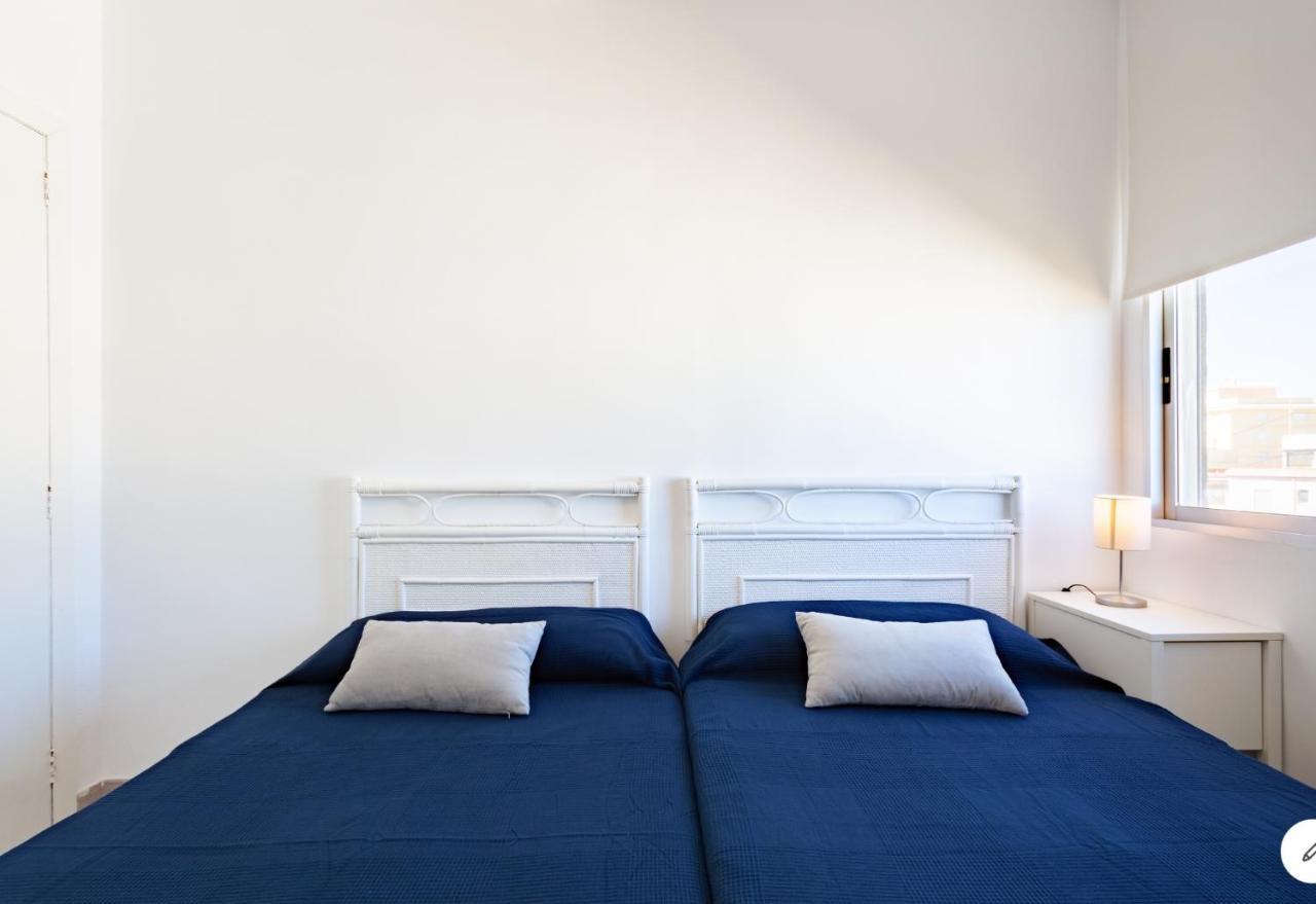 Apartamento primera línea de playa Bellreguard Exterior foto